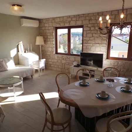 Apartamento In - Istrien 38388 Poreč